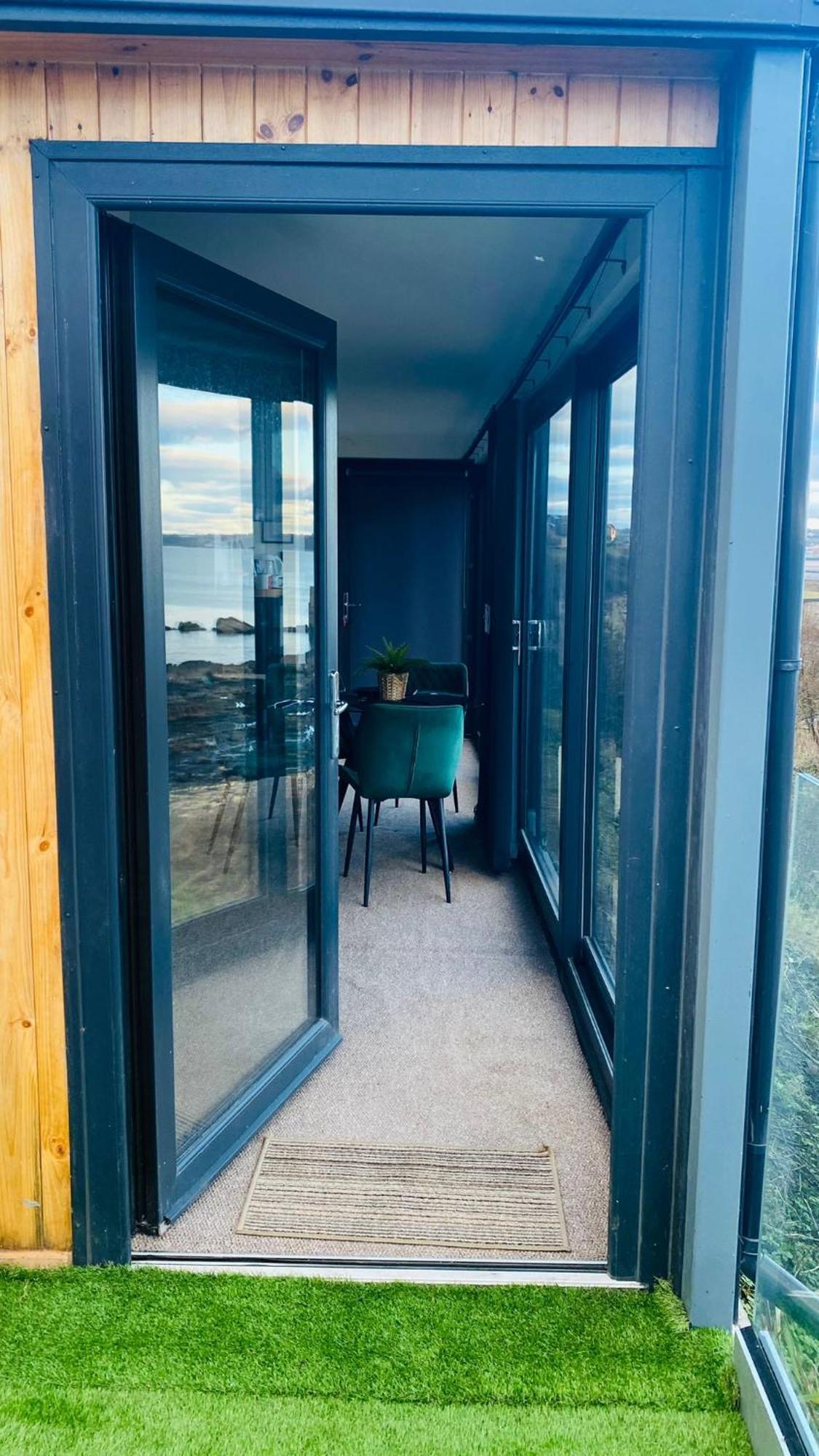 Luxury Beach Front Rooms- Pma Kirkcaldy Esterno foto