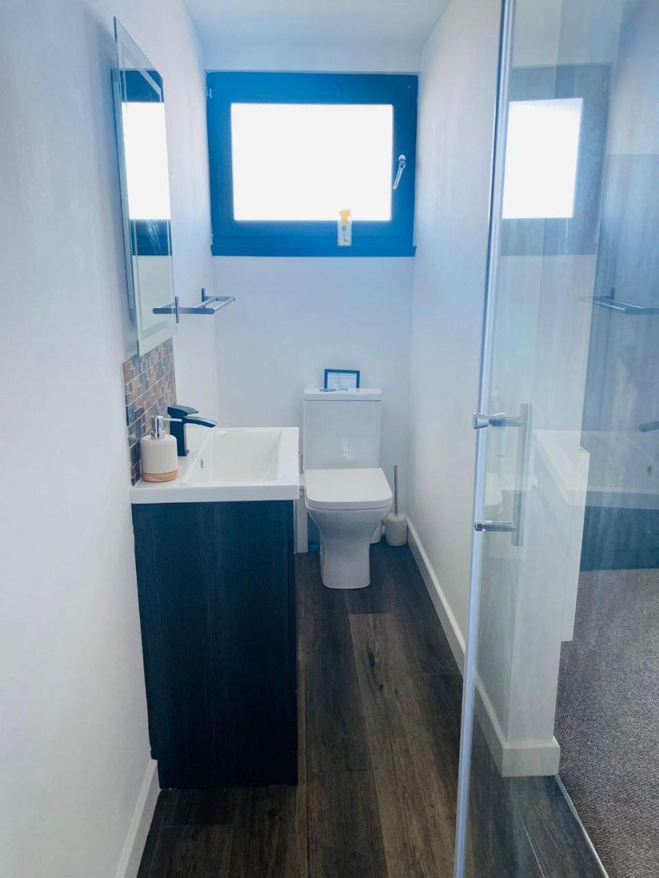 Luxury Beach Front Rooms- Pma Kirkcaldy Esterno foto